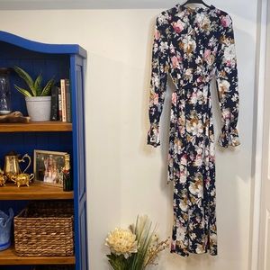 SHEIN, size US 12 (xl).. Only worn once! Great condition!